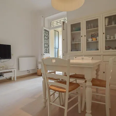 Appartement Le Garavan Palace Idyllique, Proche Gare Et